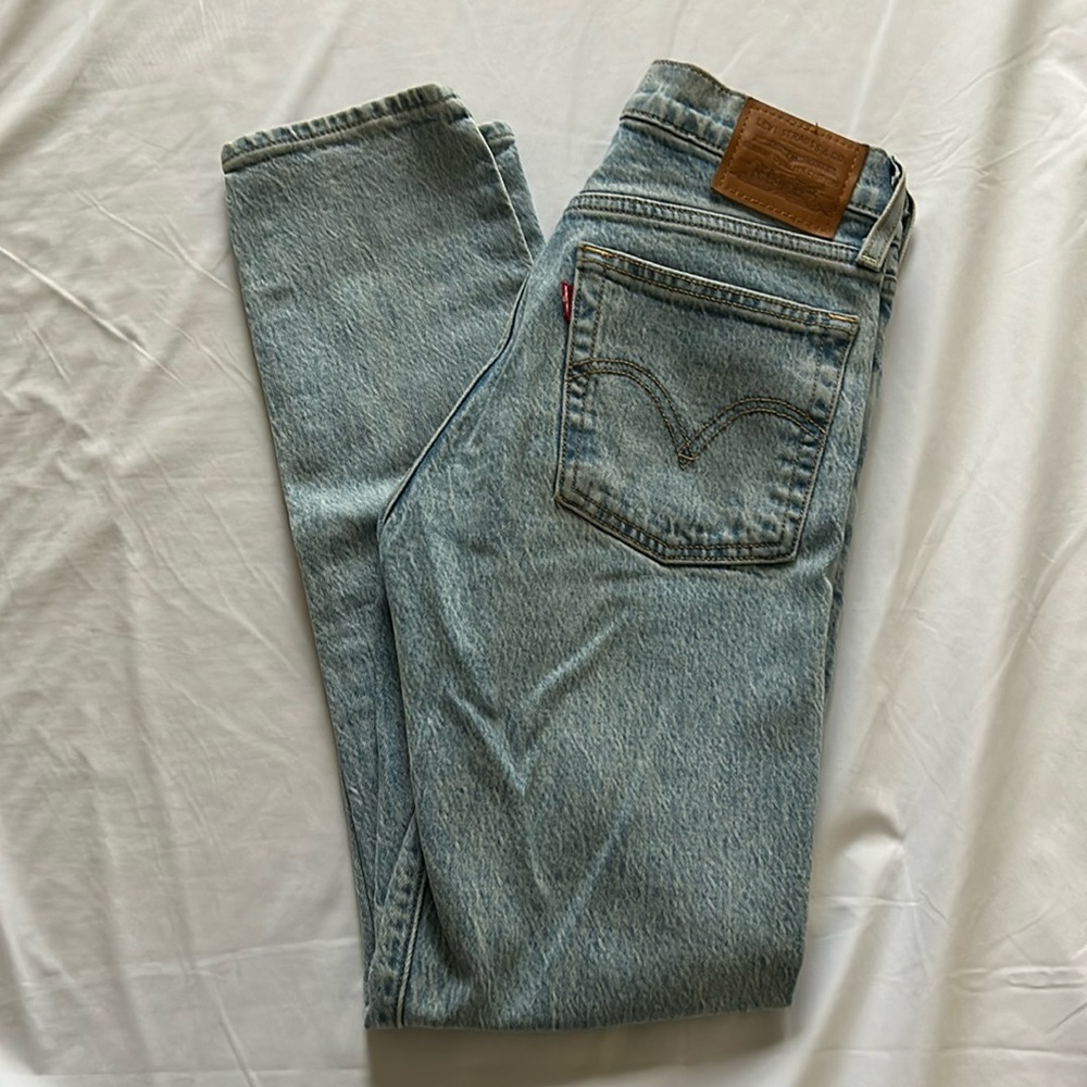 Levi’s wedgie icon straight jeans